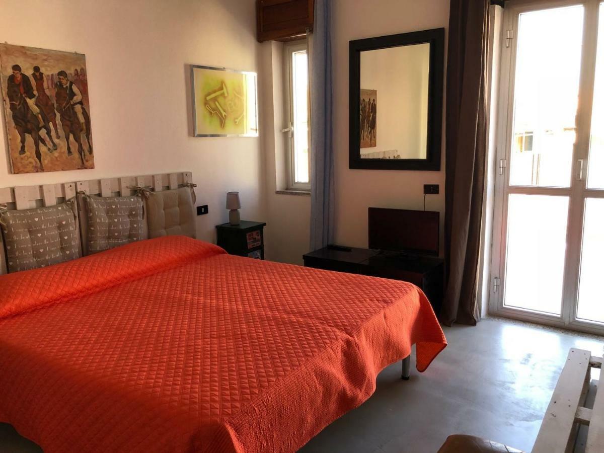 לה קאלטה Hotel L'Ancora מראה חיצוני תמונה